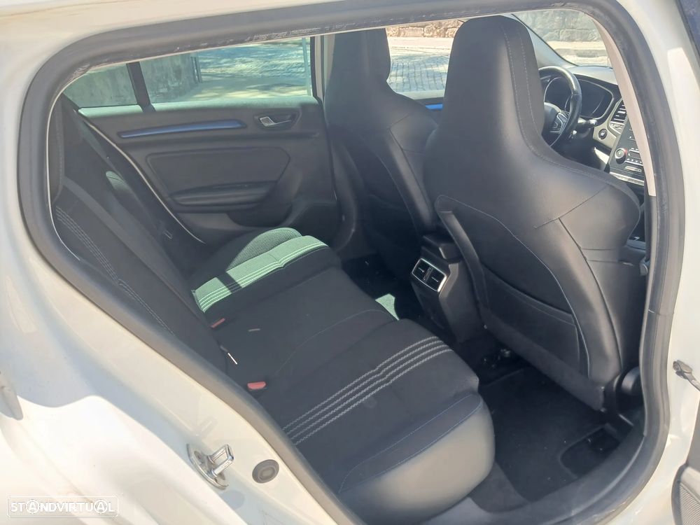 Renault Mégane Sport Tourer 1.5 dCi GT Line J18 - 22