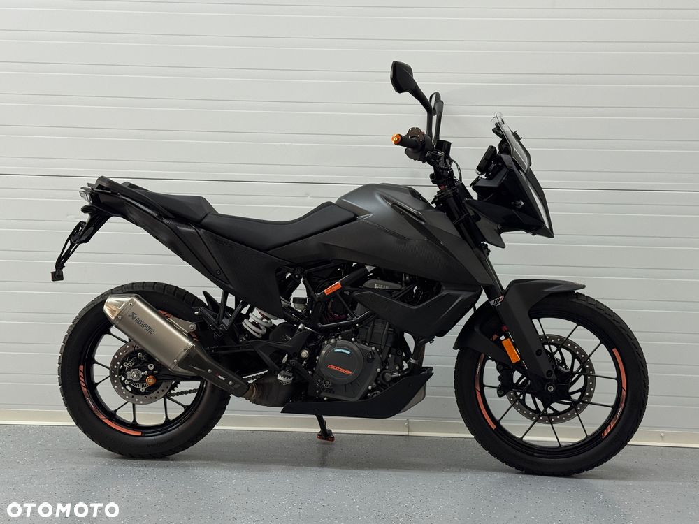 KTM Adventure - 2