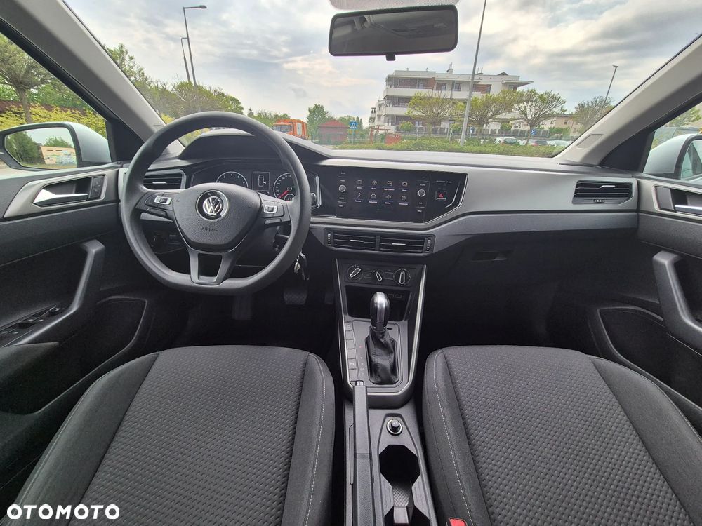 Volkswagen Polo - 16