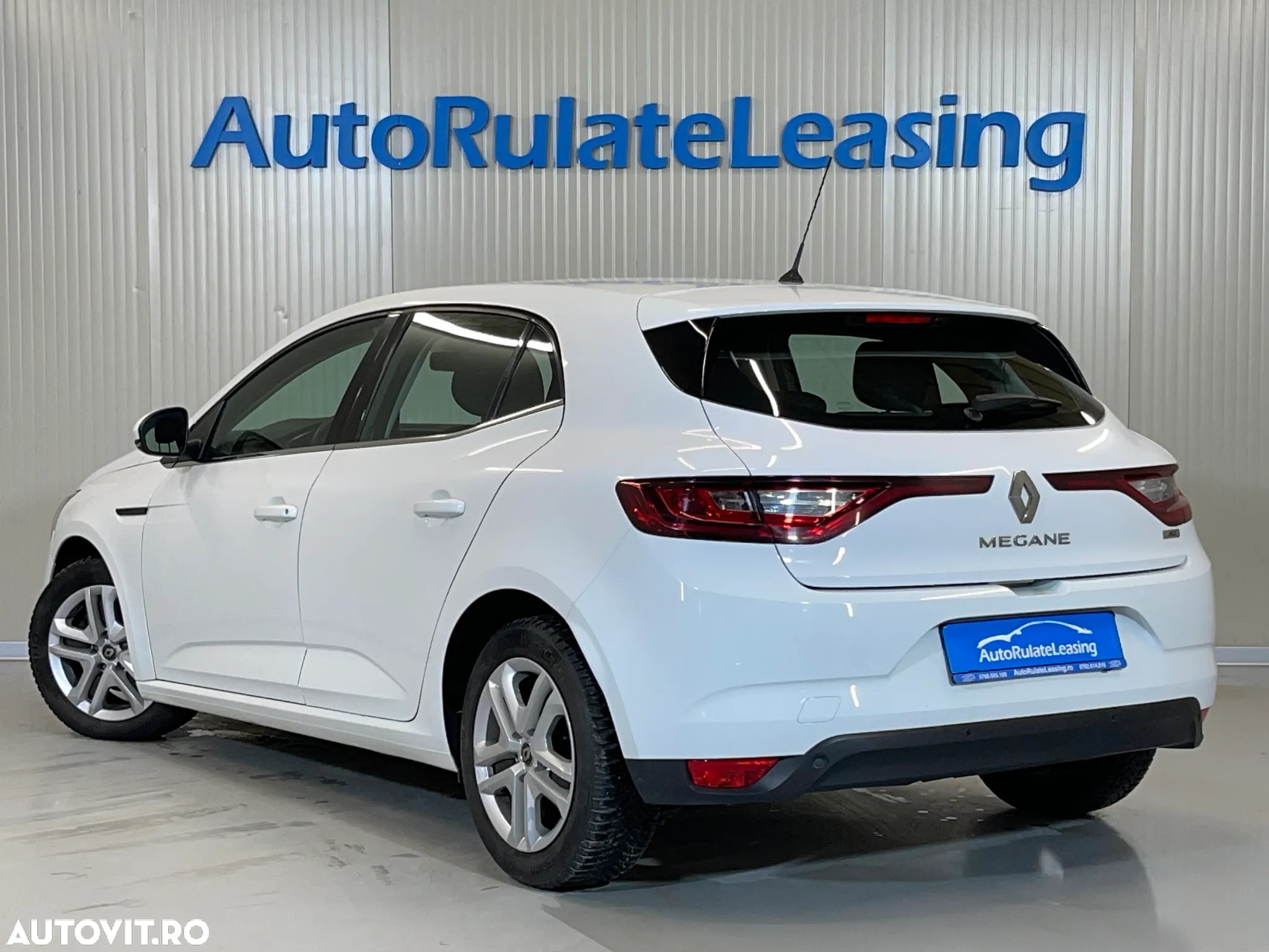 Renault Megane Blue dCi 116 Zen - 4