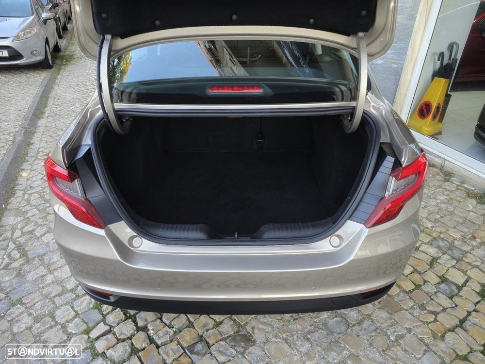 Fiat Tipo 1.4 16V Pop - 15