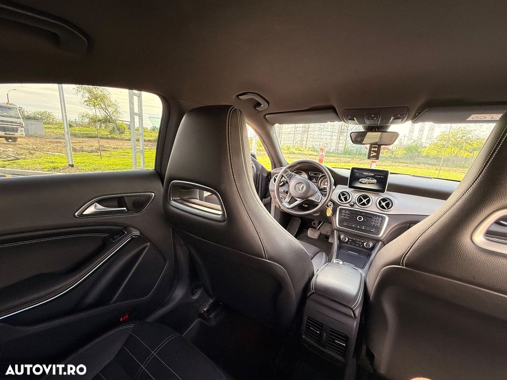 Mercedes-Benz CLA 200 d 4MATIC Aut. - 14