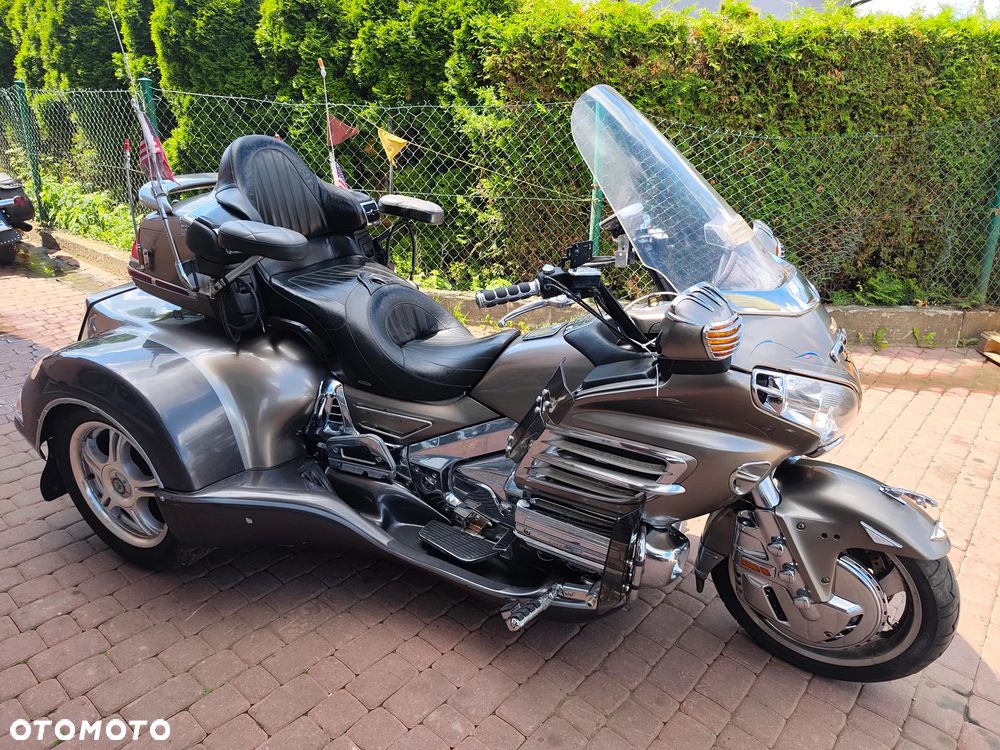 Honda GL - 18