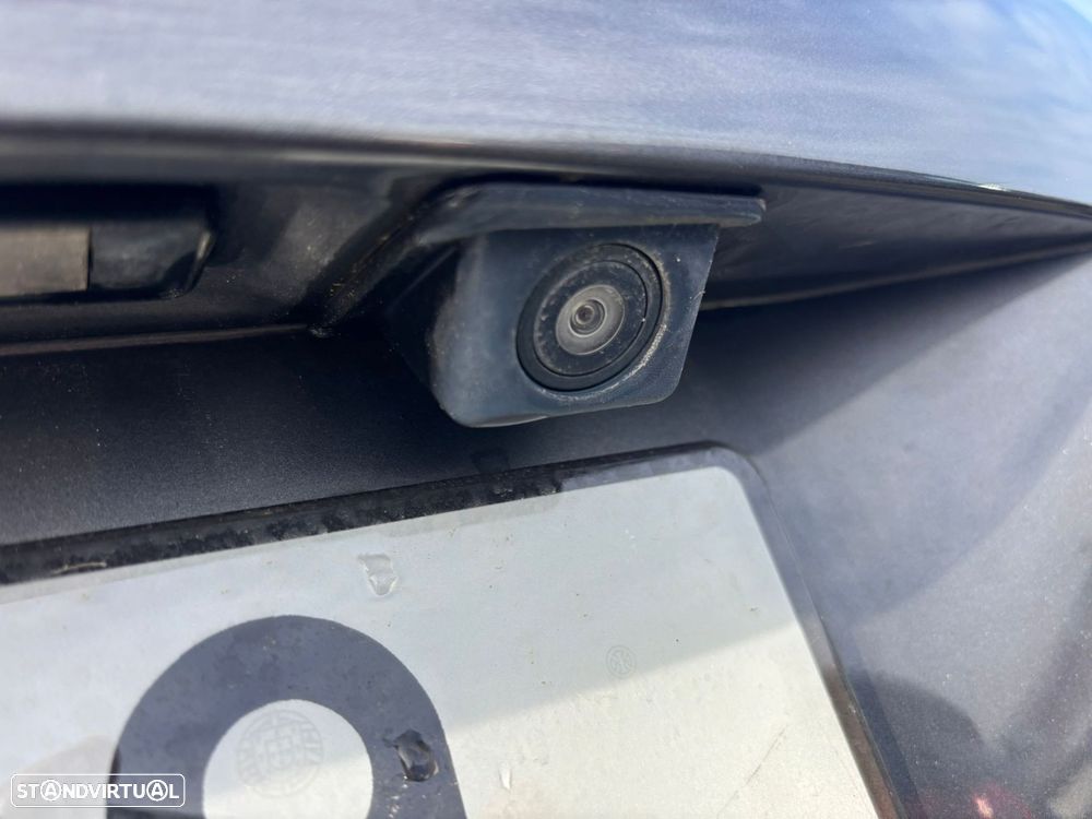 Peugeot 208 1.5 BlueHDi Signature - 15