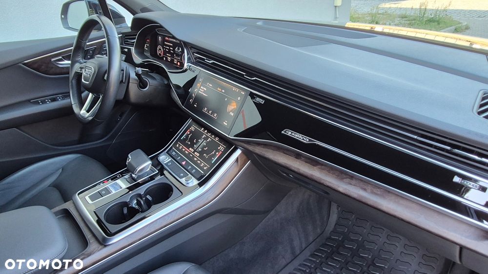 Audi Q7 55 TFSI mHEV Quattro Tiptr - 31