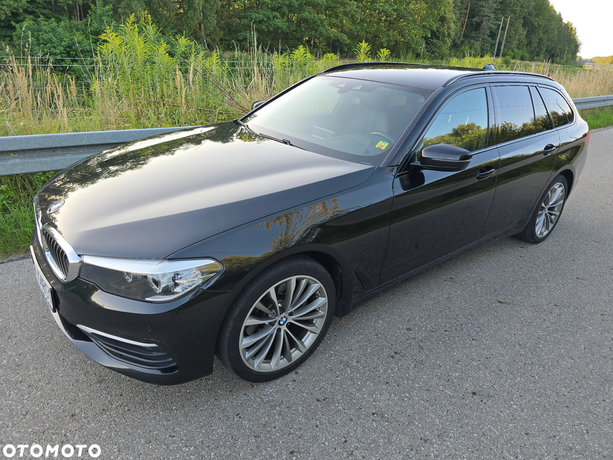 BMW Seria 5 520d Touring M Sport Edition - 30