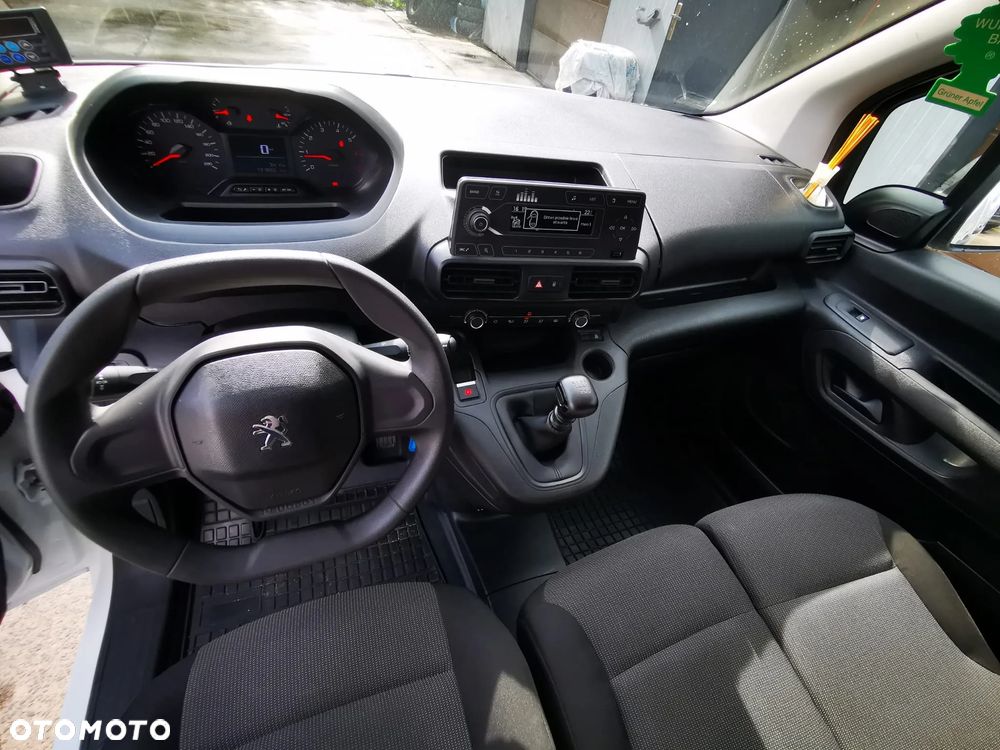 Peugeot Partner - 11