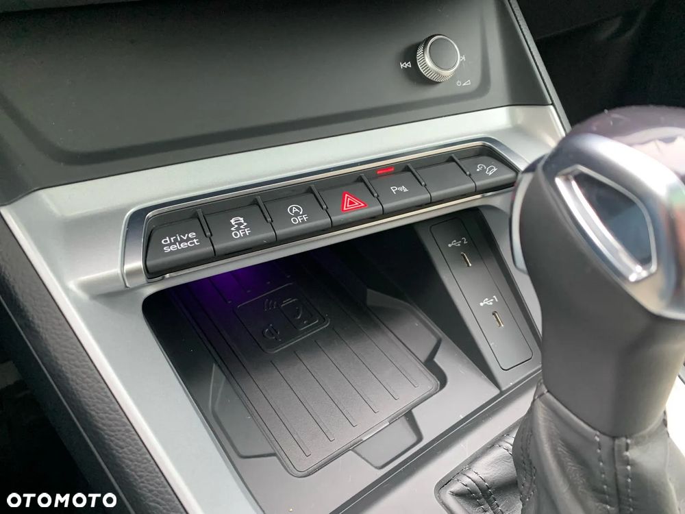 Audi Q3 40 TFSI quattro S tronic S line - 12