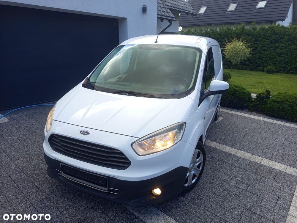 Ford TRANZIT COURIER - 6