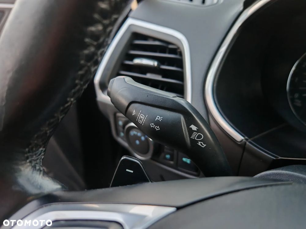 Ford S-Max 2.0 TDCi Titanium PowerShift - 31