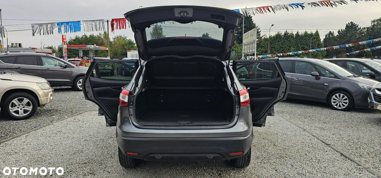 Nissan Qashqai - 25