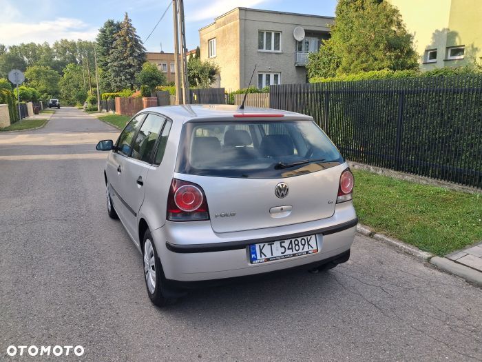 Volkswagen Polo - 4