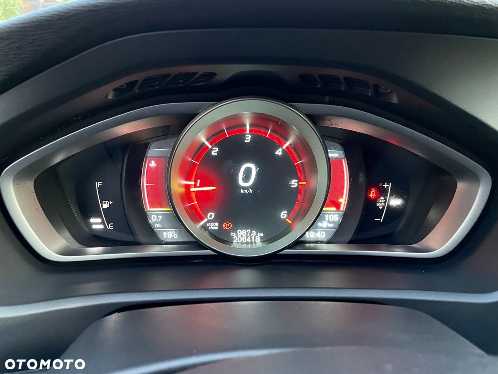 Volvo V40 D2 RDesign - 8