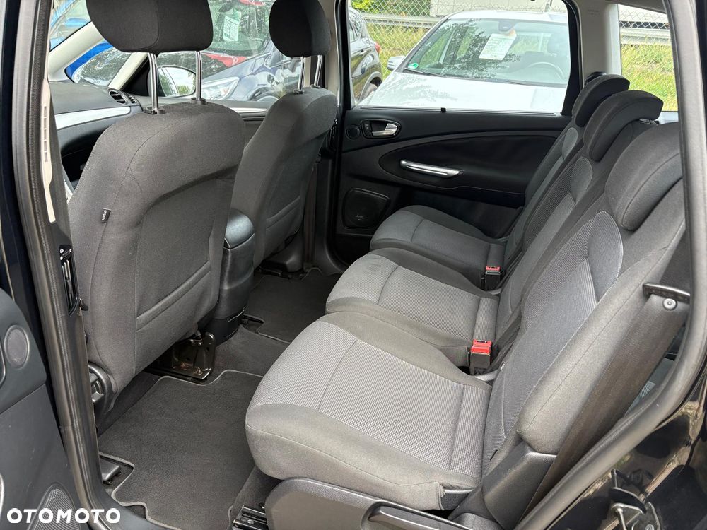 Ford S-Max 2.0 Titanium - 23
