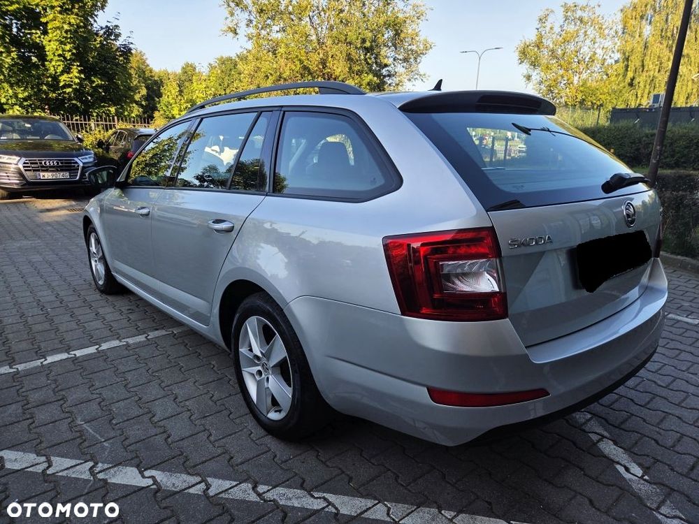 Skoda Octavia 2.0 TDI Elegance - 3
