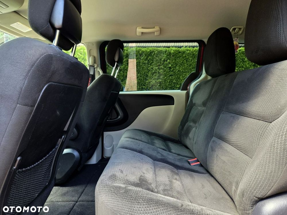 Dodge Grand Caravan 3.6 Express - 13