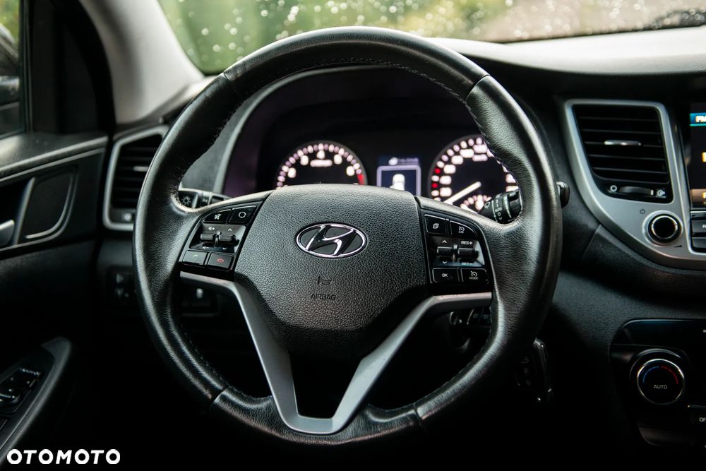 Hyundai Tucson 1.6 Turbo 4WD Advantage - 34