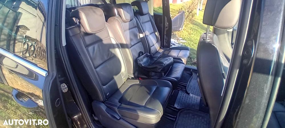Volkswagen Sharan 2.0 TDI DSG BlueMotion Technology Cup - 12