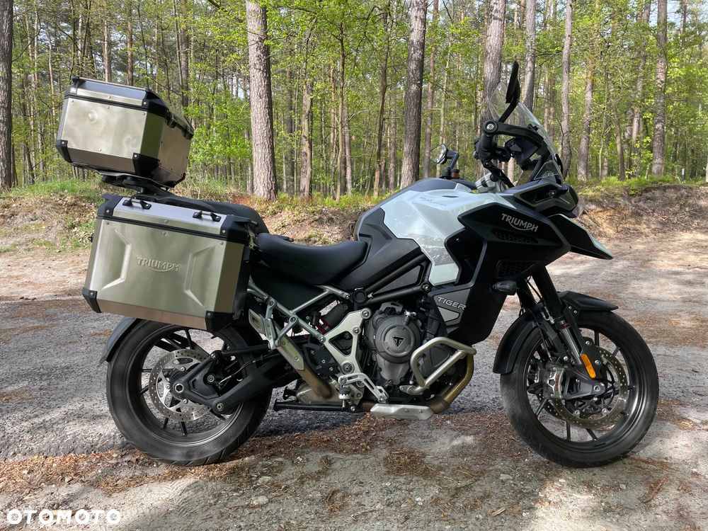 Triumph Tiger - 2