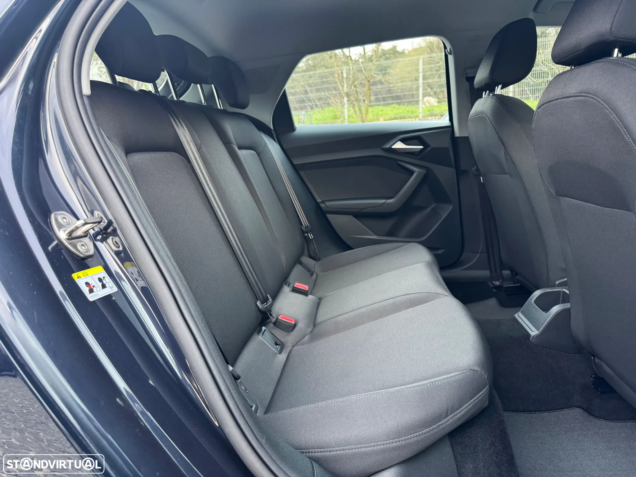 Audi A1 Sportback 25 TFSI Advanced - 32