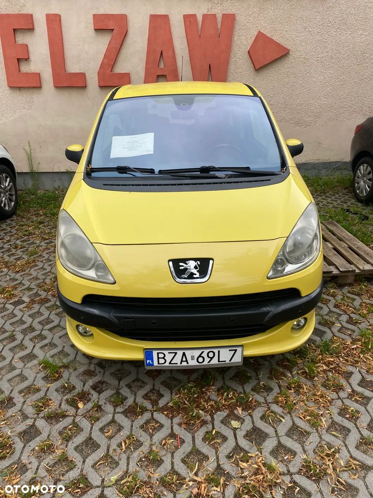 Peugeot 1007 - 5