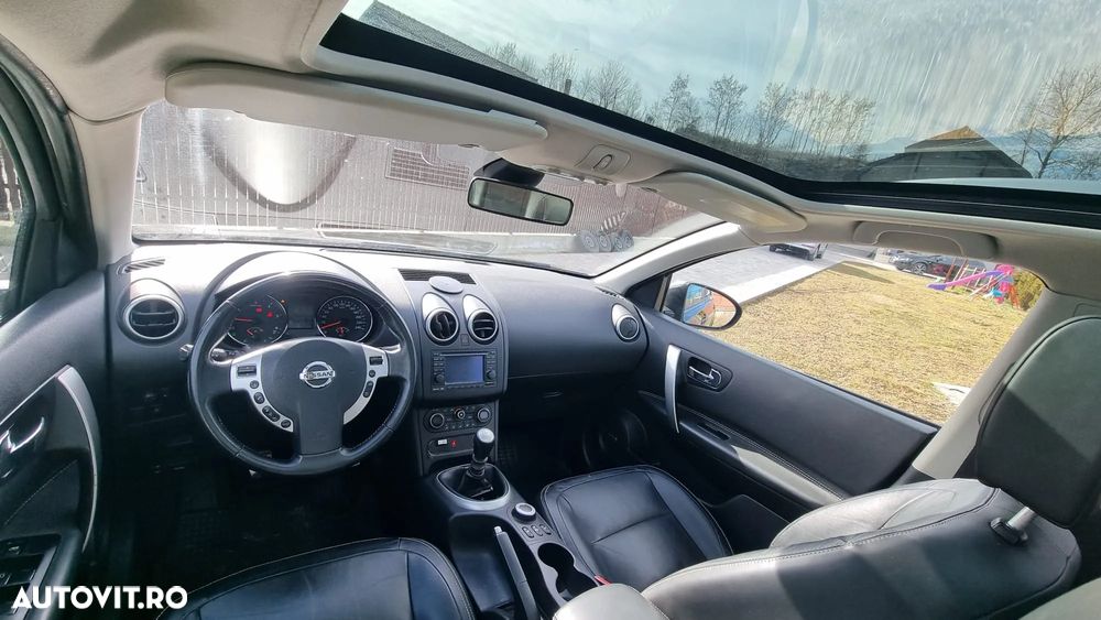 Nissan Qashqai 2.0 dCi DPF tekna - 5