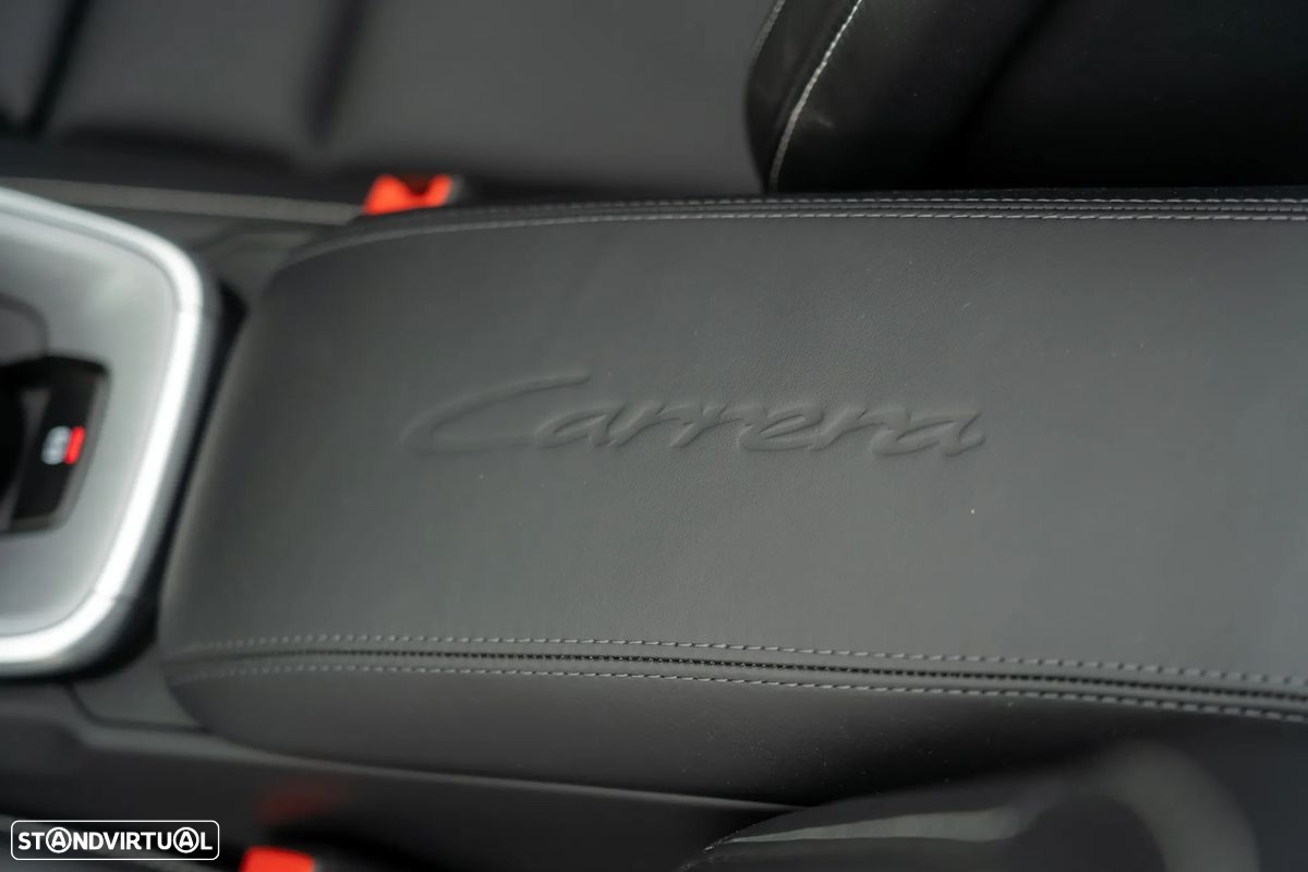 Porsche 911 (992) Carrera - 20