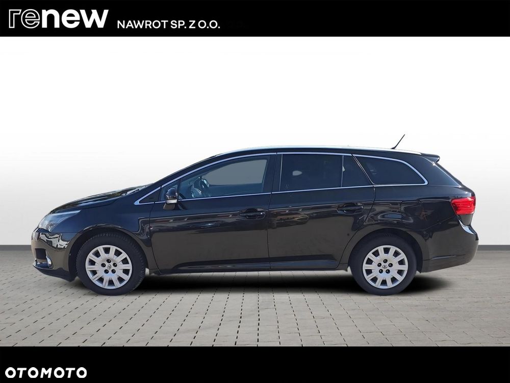 Toyota Avensis 2.0 D-4D Sol - 2