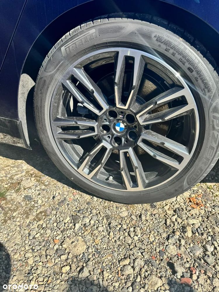 BMW i5 83.9kWh eDrive40 - 17