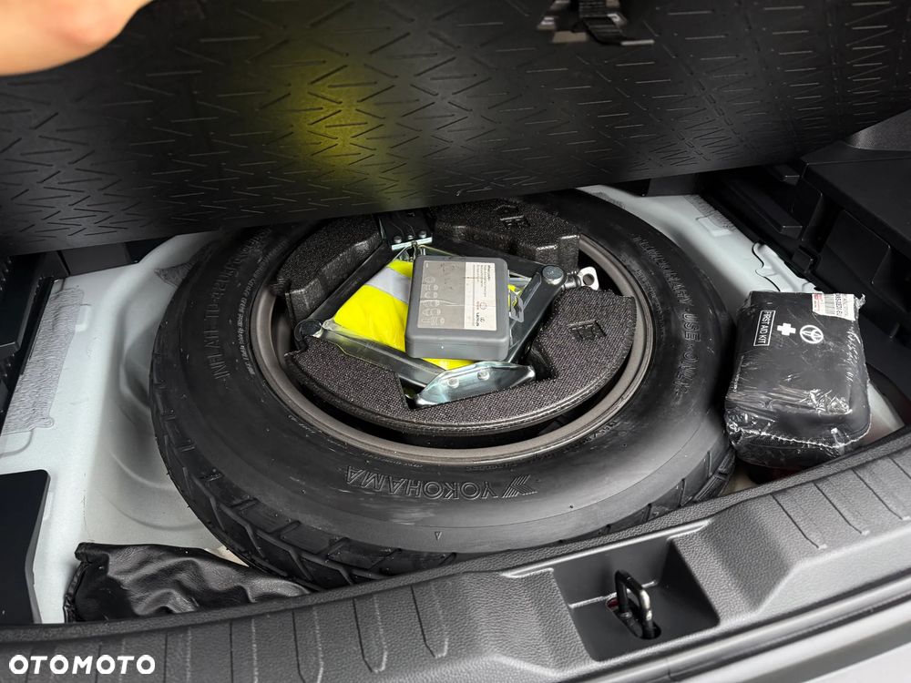 Toyota RAV4 2.5 Hybrid Comfort 4x2 - 26