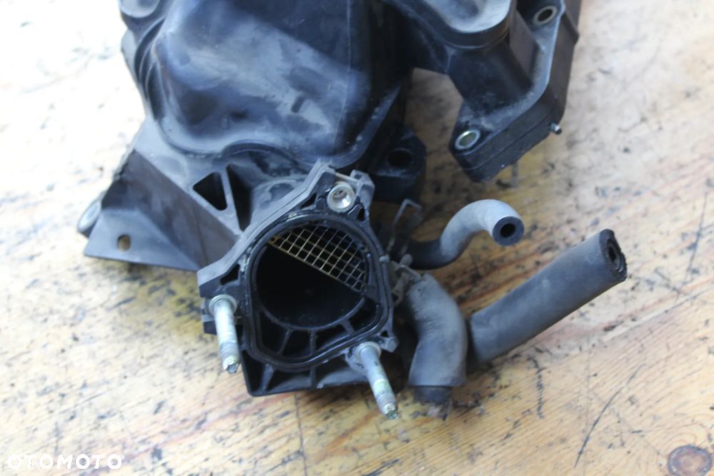 KOLEKTOR SSĄCY COROLLA E12 1.4 4ZZ - 3