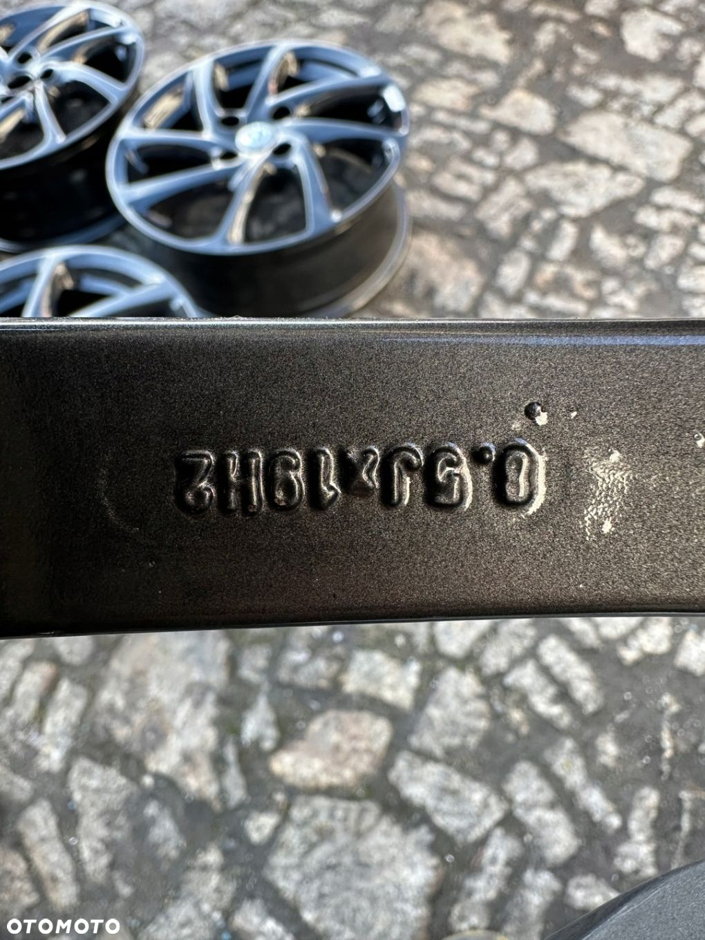 FELGI KIA STINGER 8,5J x2 8J x2 ET 46,5, 34 MAK 5x114,3 19 - 7