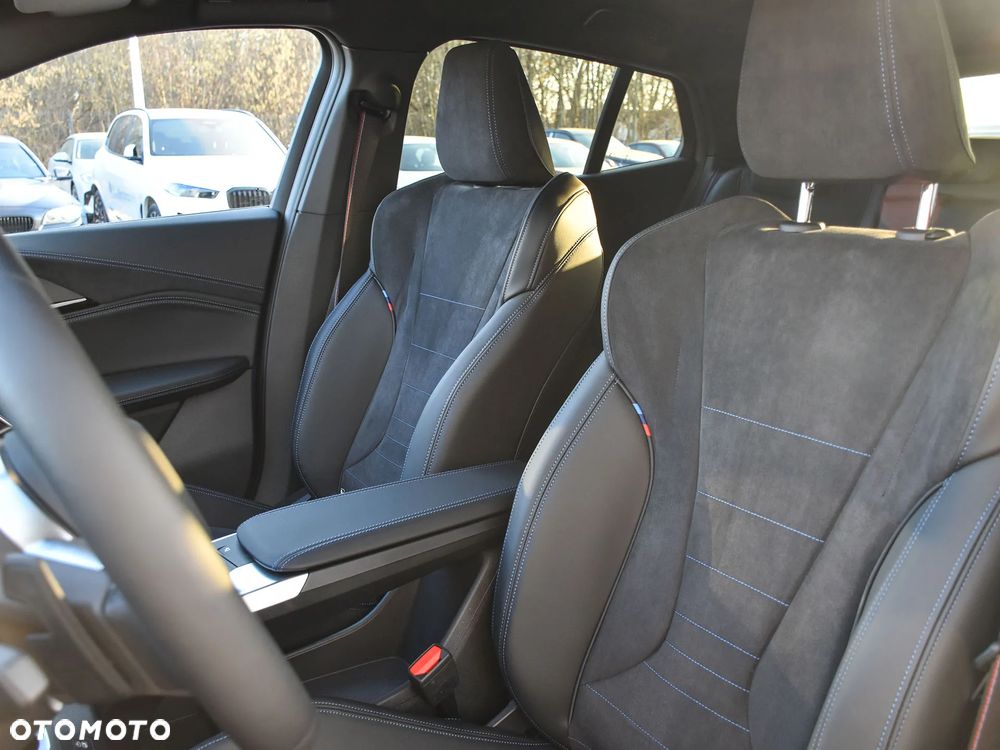 BMW X2 sDrive18d - 26