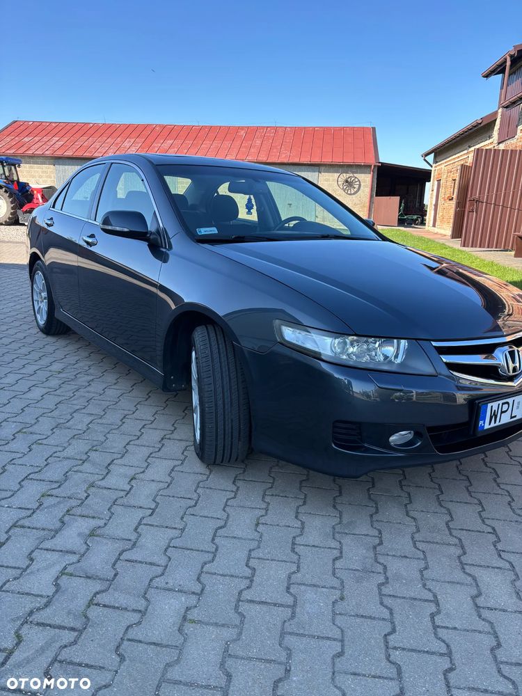 Honda Accord 2.0 Comfort - 1