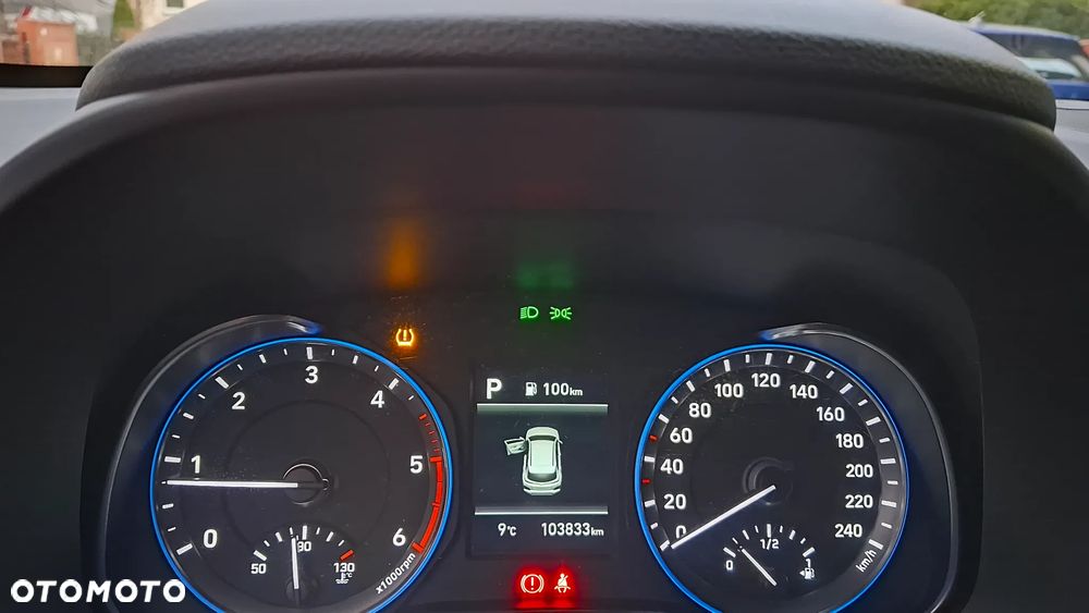 Hyundai Kona 1.6 CRDi DCT 4WD Premium - 10