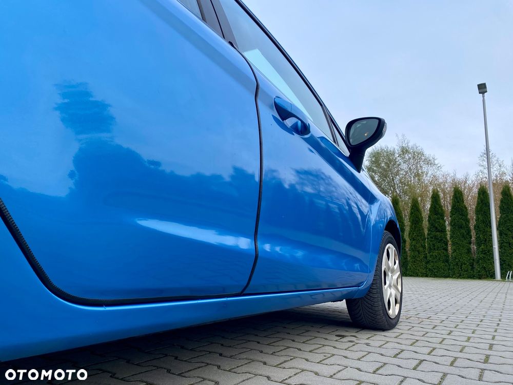 Ford Fiesta - 9
