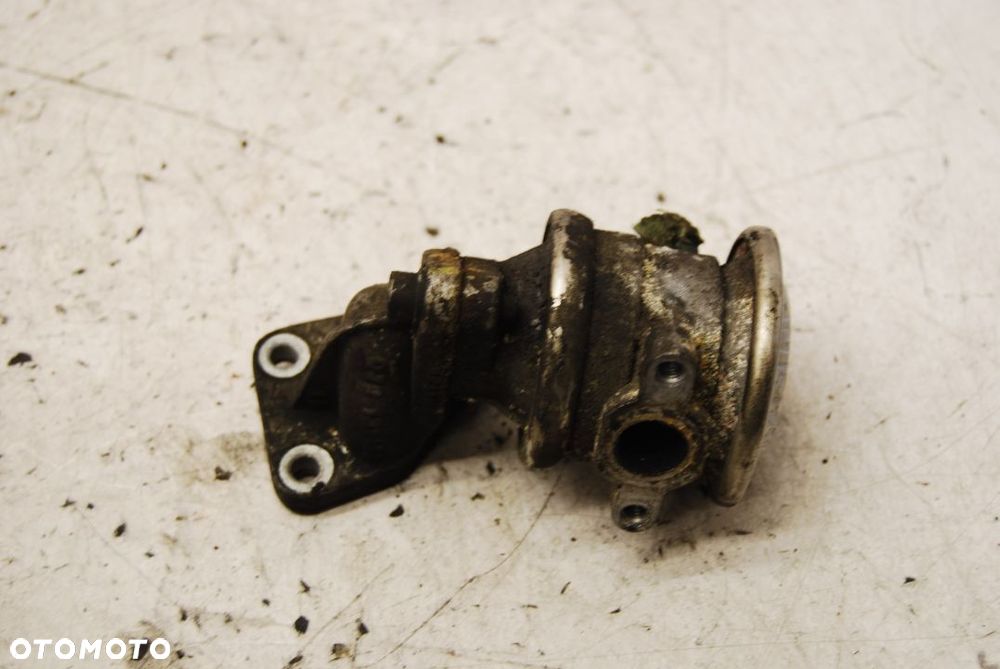 ZAWÓR EGR 078131101F VW PASSAT B5 2.8 AUDI A6 C5 078131102 - 3