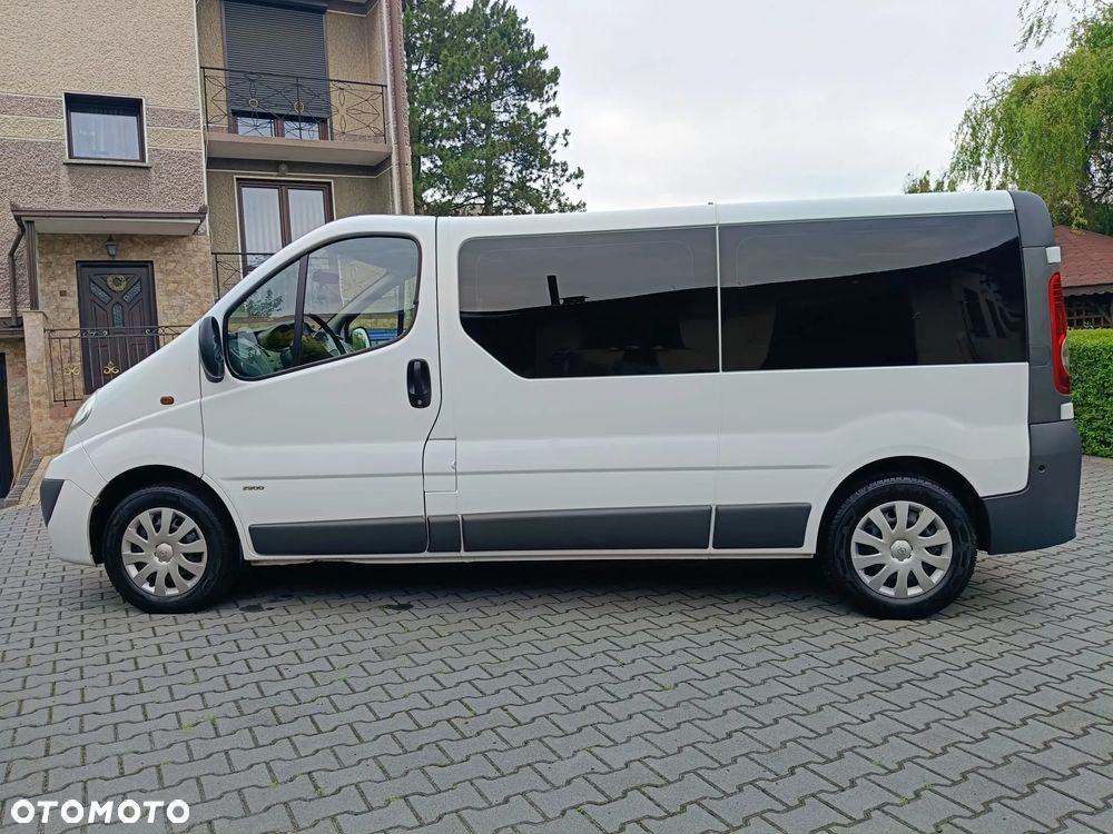 Opel Vivaro - 3
