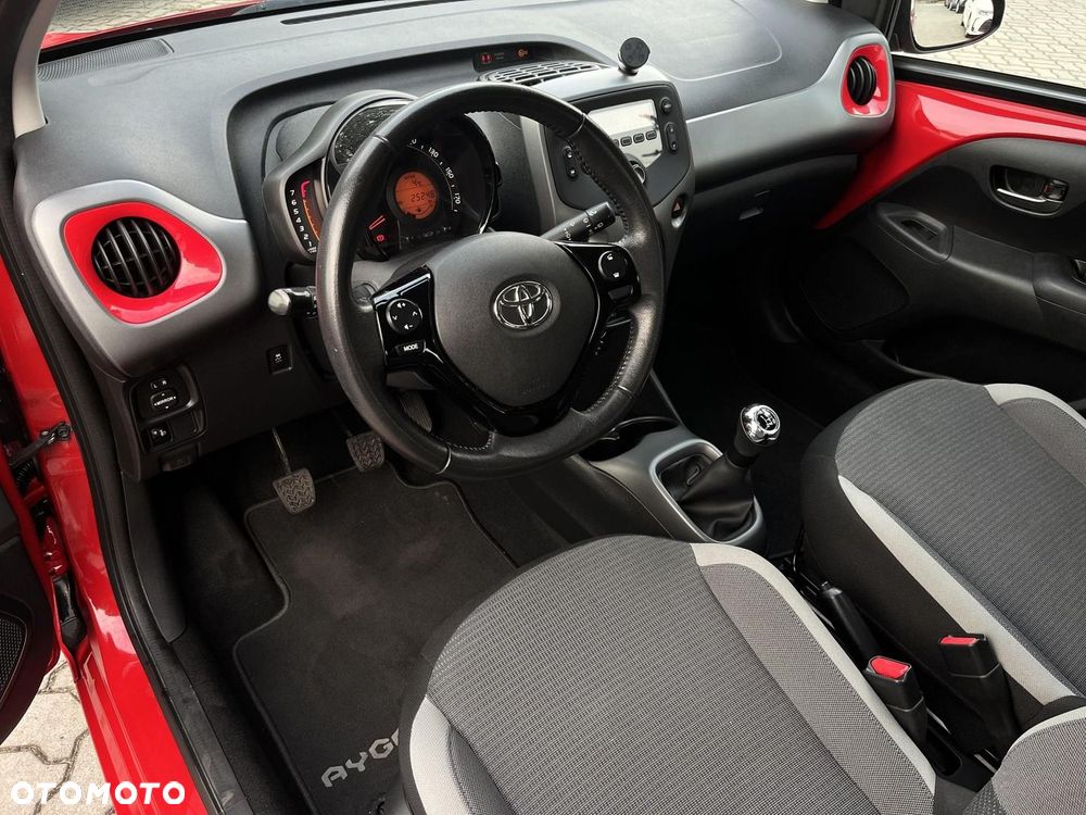 Toyota Aygo - 11
