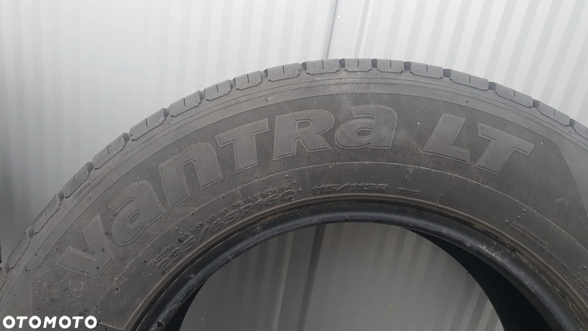Opona Hankook Vantra LT 235/65 R16C 4mm para 7,5mm - 14
