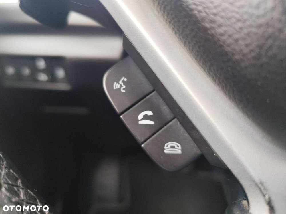 Suzuki S-Cross - 26