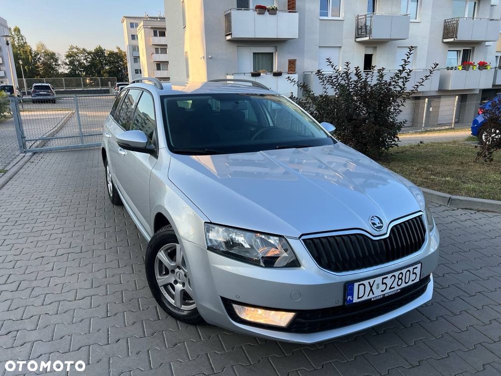 Skoda Octavia Combi 1.6 TDI Green tec DSG Ambition - 4