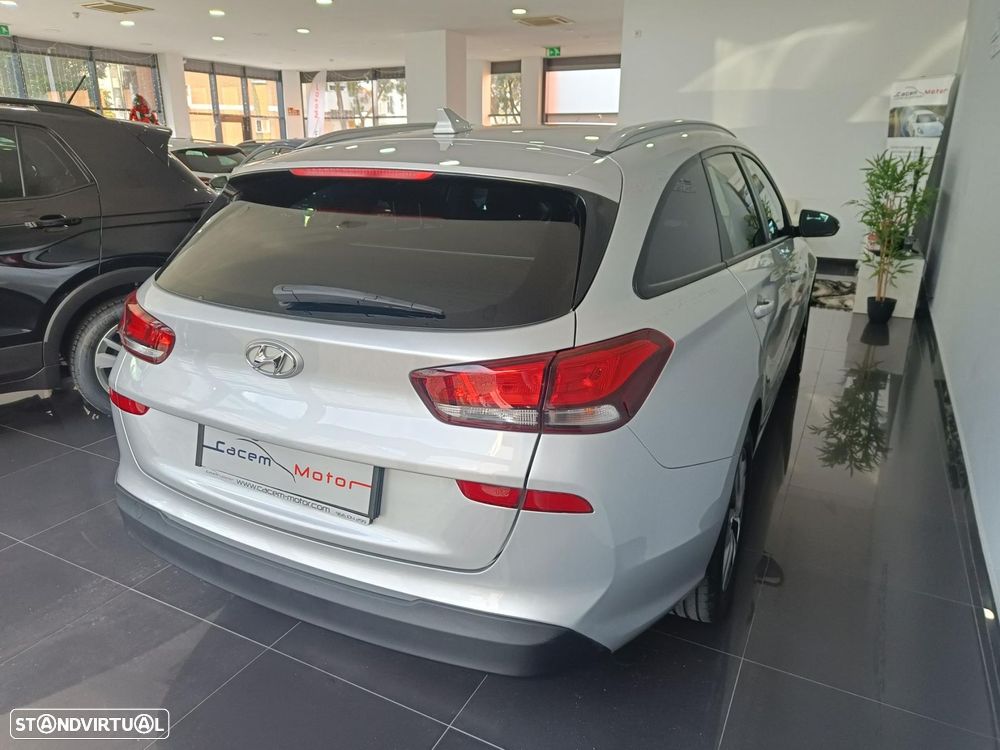 Hyundai i30 SW 1.0 T-GDi Style Plus - 11