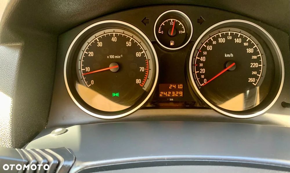Opel Astra - 9