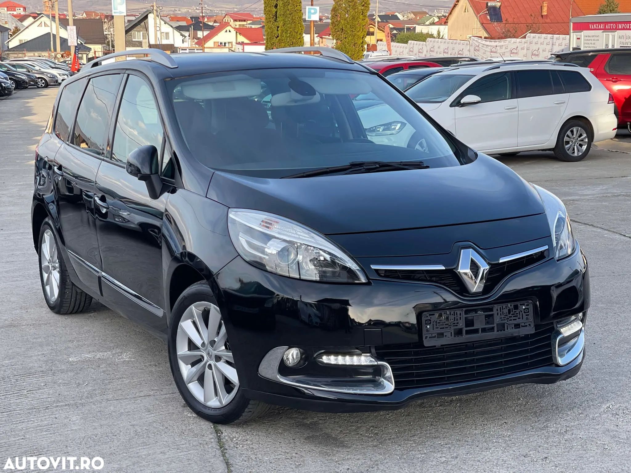 Renault Grand Scenic 1.6 dCi Stop&Start Energy Privilege - 1
