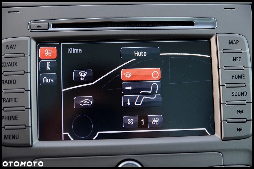 Ford Kuga 2.0 TDCi Titanium - 40