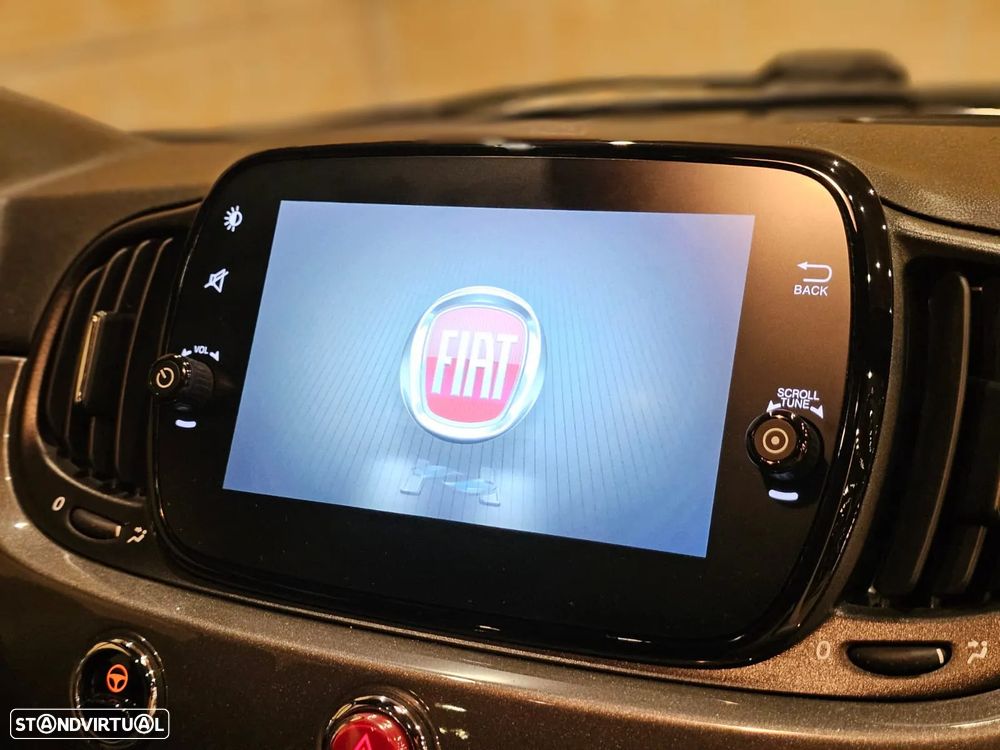 Fiat 500 1.0 Hybrid Lounge - 28