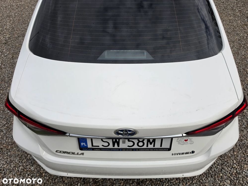 Toyota Corolla - 12