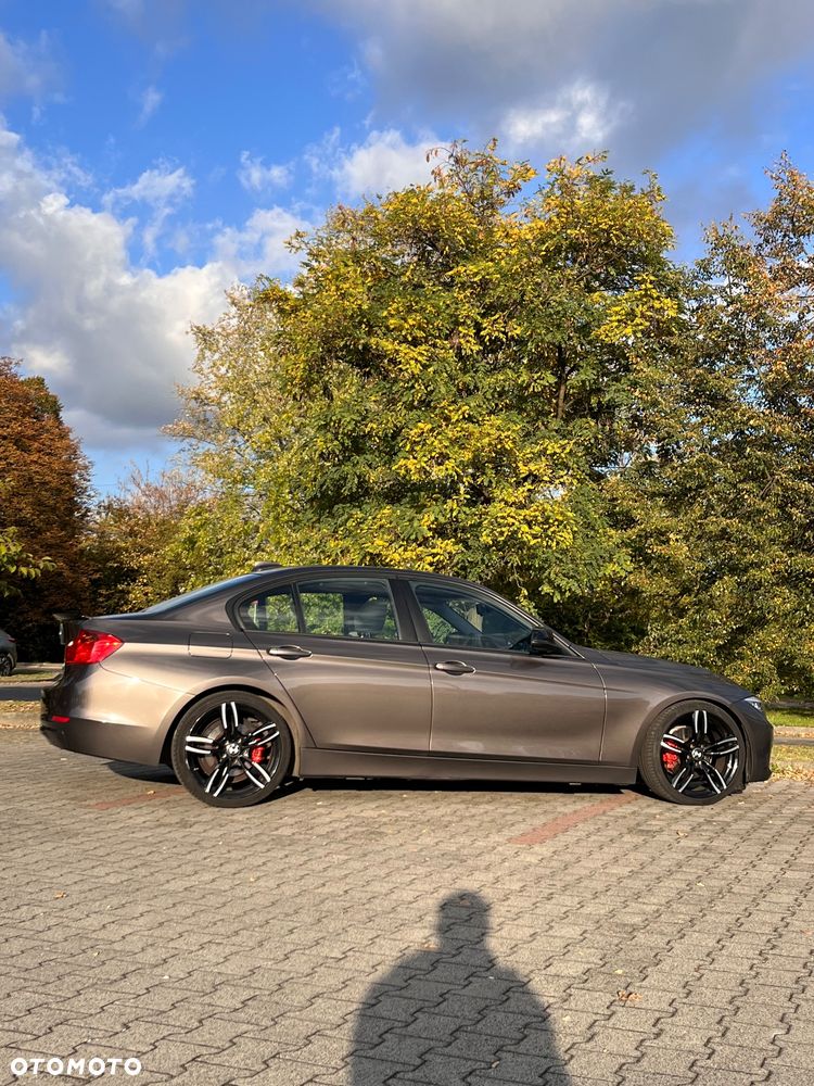 BMW Seria 3 320d xDrive - 8