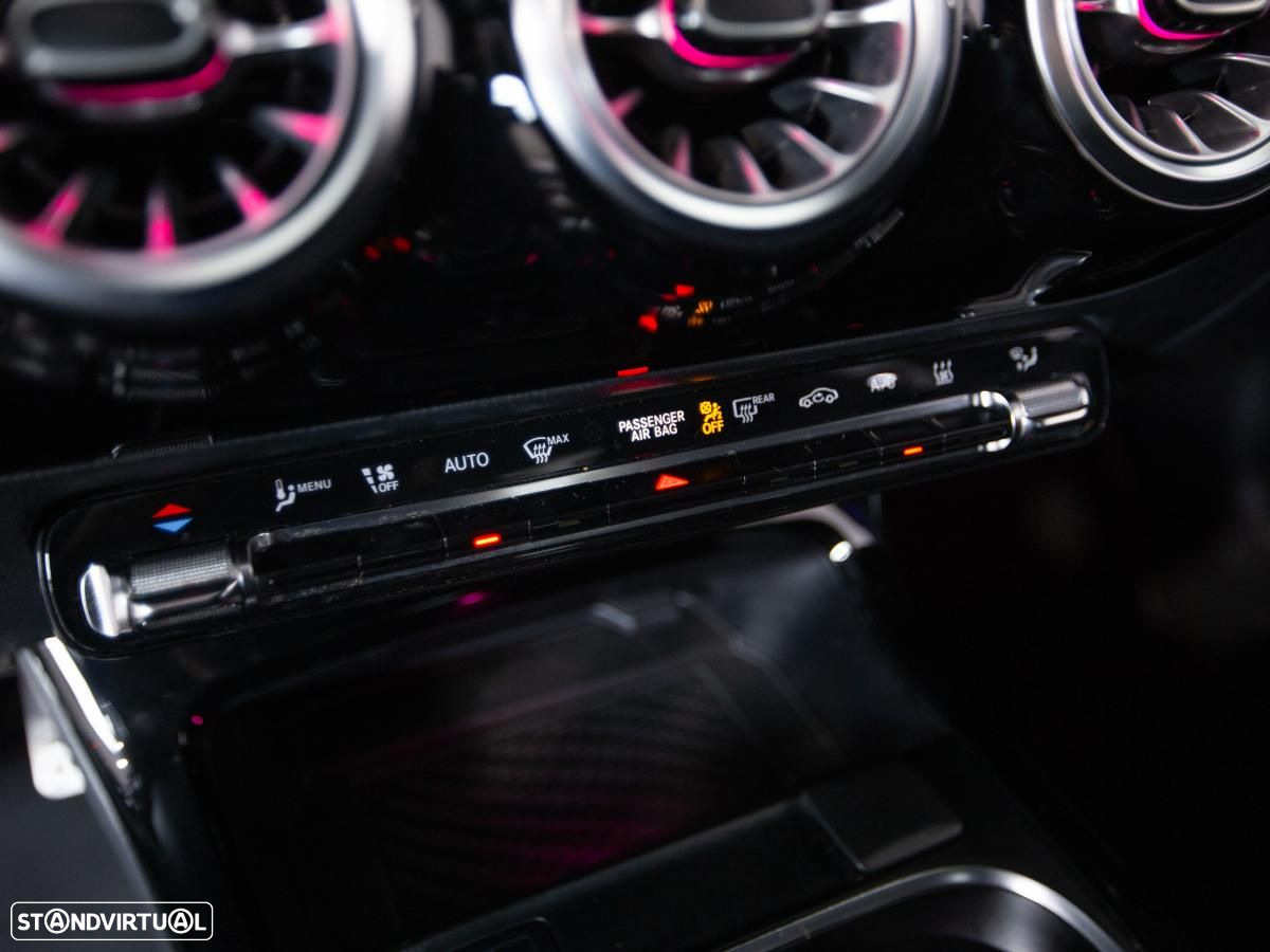 Mercedes-Benz CLA 250 e AMG Line - 18